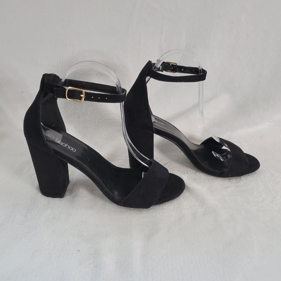 NWOT Boohoo Black Faux Suede Sandal Heels - Picture 3 of 7